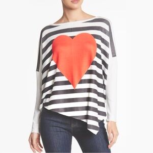 Go Couture Oversized Striped Gray Ivory Red Heart Asymmetrical Hem Top Indie Lrg
